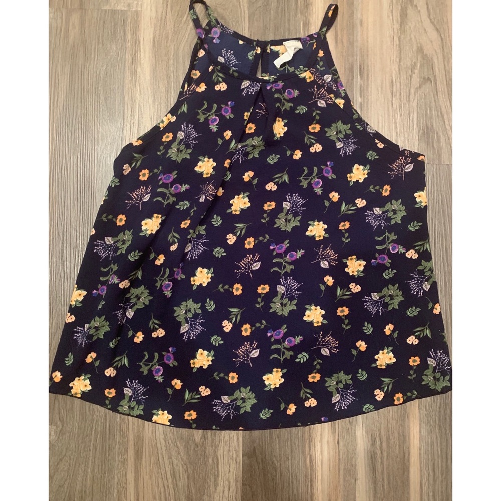 Flower Tank Top - Picture 2 of 3